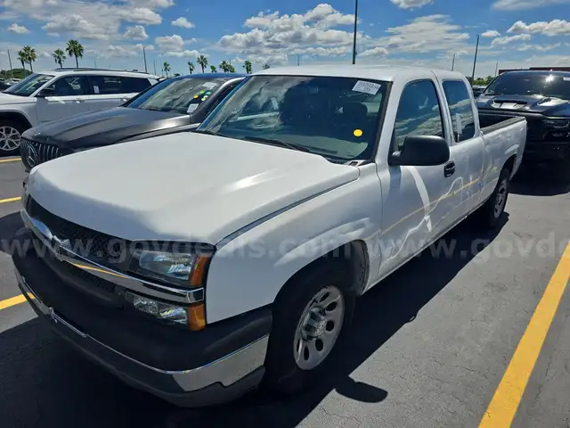 2006 Chevrolet Silverado 1500 Work Truck Ext. Cab 2WD