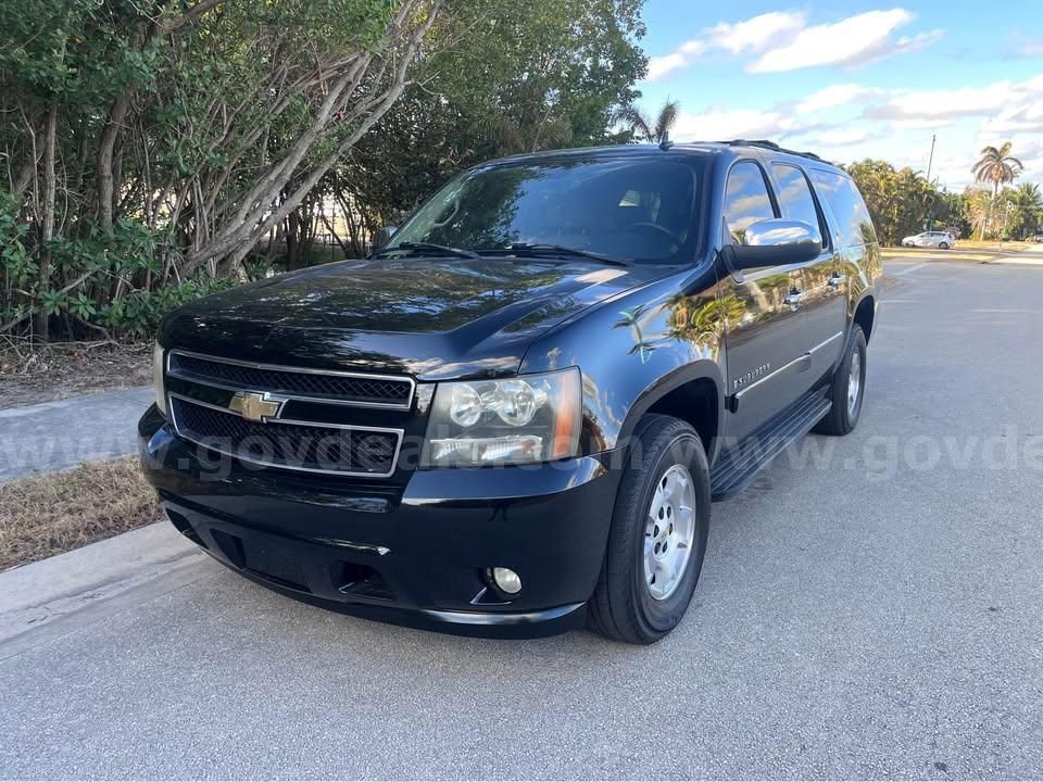 Photo of a 2008 Chevrolet Suburban