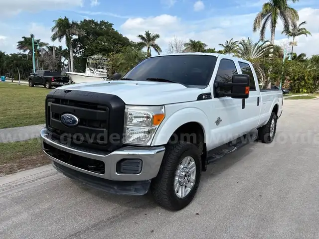 2012 Ford F-250 SD XL Crew Cab Long Bed 4WD