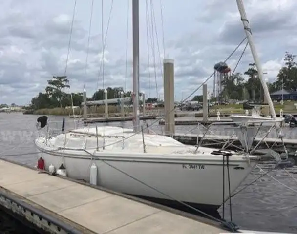 Catalina 30 Sailboat​