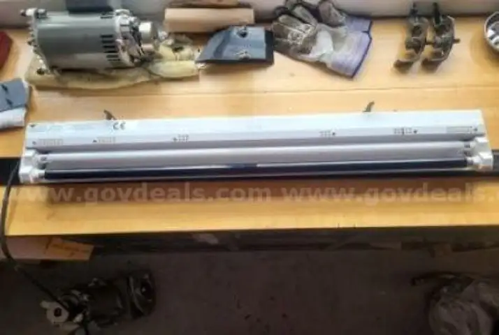 "Lot of" Light Fixtures (16 total)​