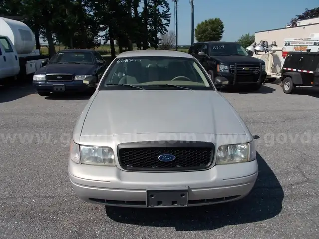 2011 Ford Crown Victoria