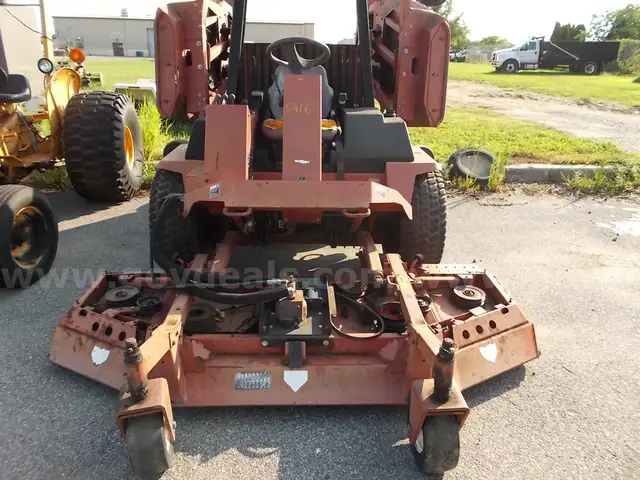 2005 Toro 580D
