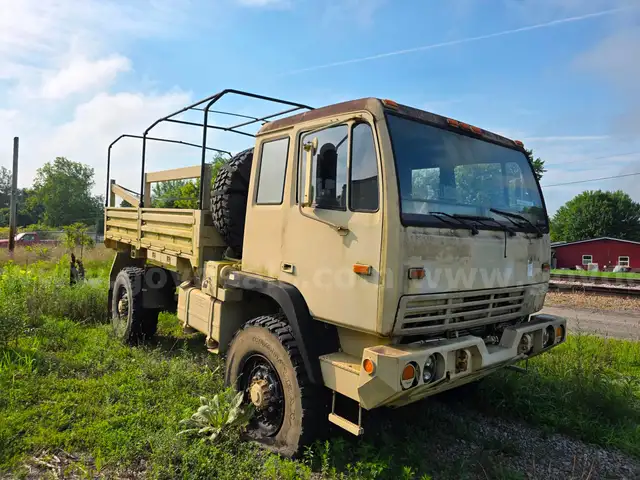 2004 Stewart and Stevenson (LMTV) Cargo Truck