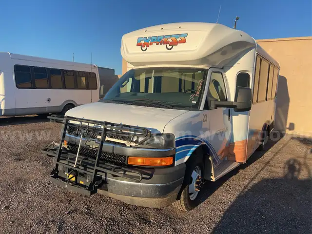 2017 Chevrolet Express 4500 Shuttle Bus Van