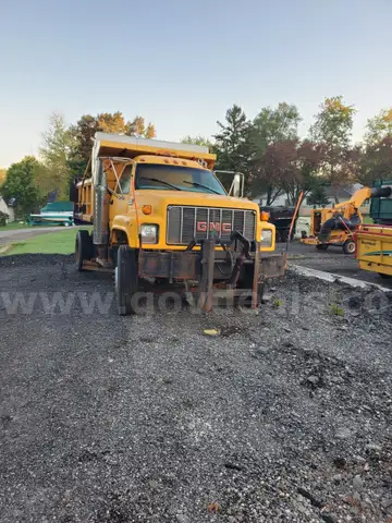1997 GMC C7H042