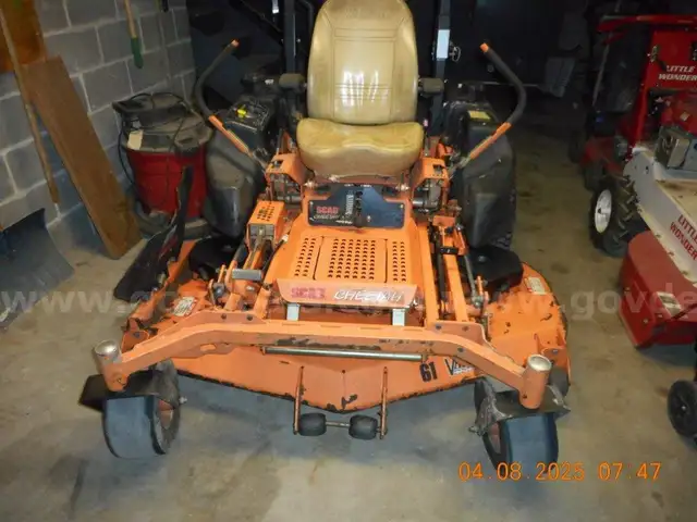 SCAG CHEETAH ZERO TURN MOWER