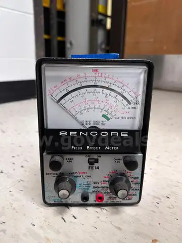 Sencore FE14 Field Effect Meter