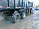2001 Kenworth T800 ROLL OFF TRUCK