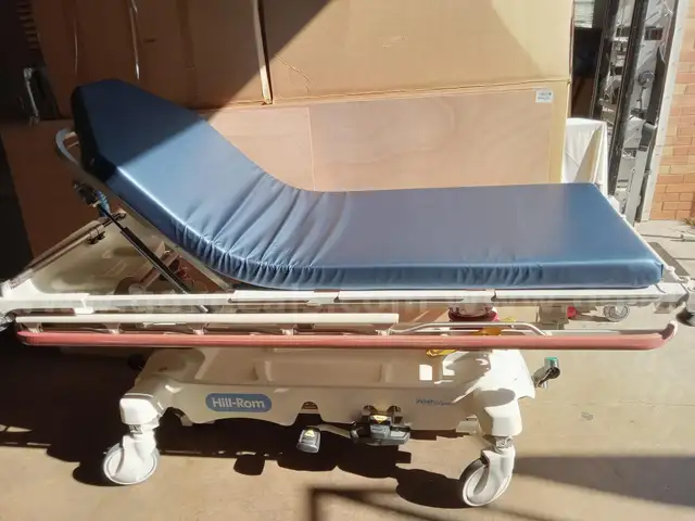 Hill-Rom P 8000 Transport Stretcher