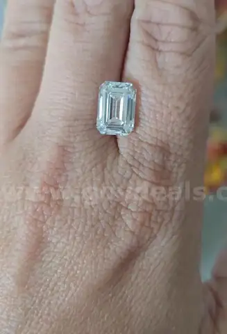 4.81 Carat Lab-Grown Emerald Cut Diamond – IGI Certified