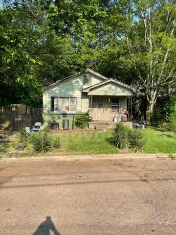 3111 James Hill St Jackson, MS 39213