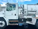 2003 Freightliner FL60 packer under CDL