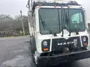 2015 Mack MRU613