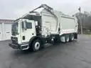 2015 Mack MRU613