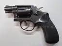 S & W Model 10-5 38 caliber 6 shot snub nose revolver