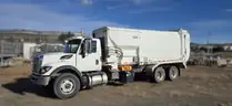 2016 Side Load Garbage Truck International/Navistar WorkStar 7400  Inline 6-Cylinder (9.3L) N9 Diesel
