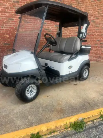 2022 CLUB CAR TEMPO (LOT OF 10)
