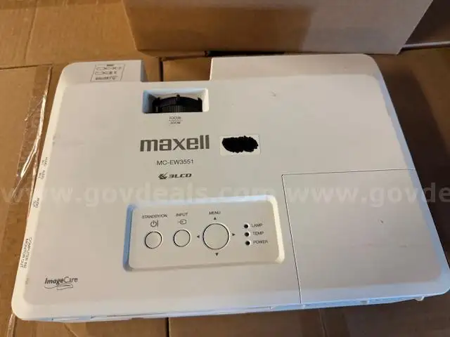Set of Maxell Projectors
