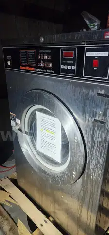 Gear extractor