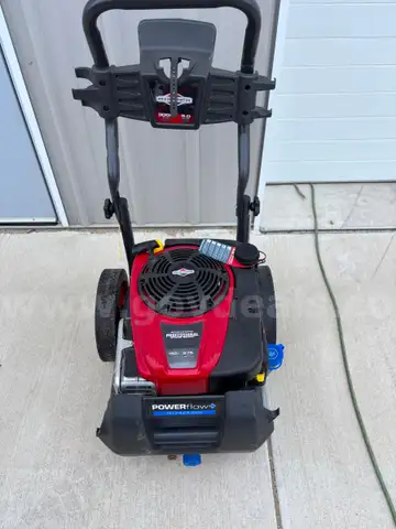 Briggs &#x26; Stratton Power Washer