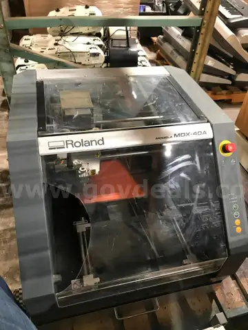 ROLAND MDX-40A 3D PRNITER