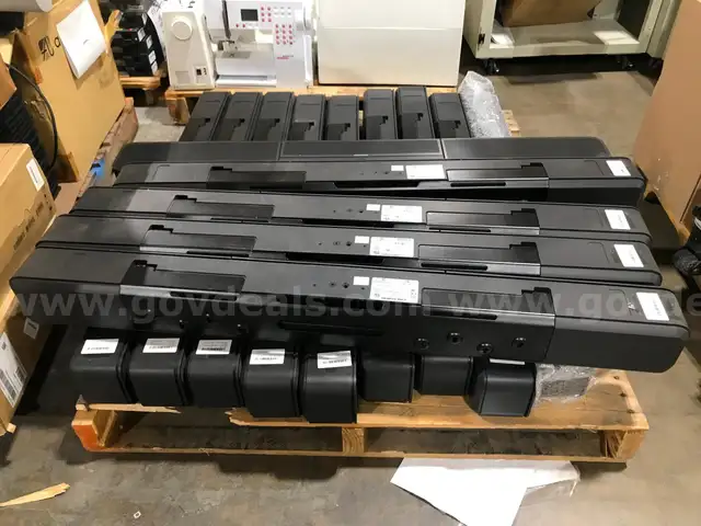 pallet of 12 Crestron uc-sb1-cam-flex conference audio/visual