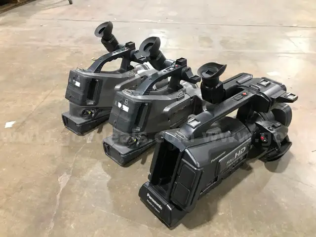 LOT OF 3 PANASONIC AVC CAMS