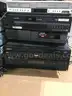 MIXED PALLET OF APPROXIMATELY 25 VHS/DVD/LASER DISK PLAYER