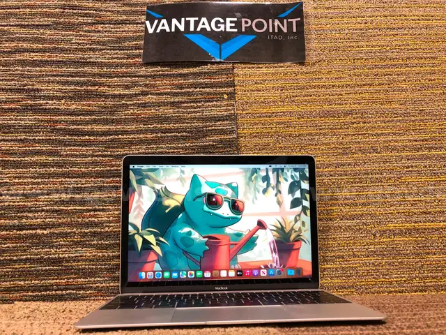 2016 MacBook M5 12&#x22; 512GB SSD 8GB Ram MacOS Monterey