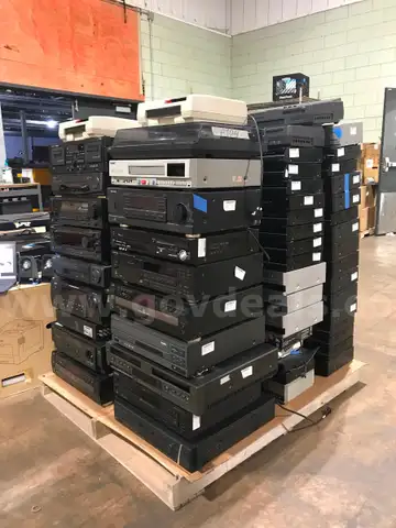 Pallet of 85 Audio/Video Items (Receivers, Recorders, Players and more)