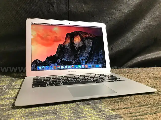 &#x1F3AF;2017 MACBOOK AIR I5-5350U 8GB RAM 128GB SSD-SILVER-A1466