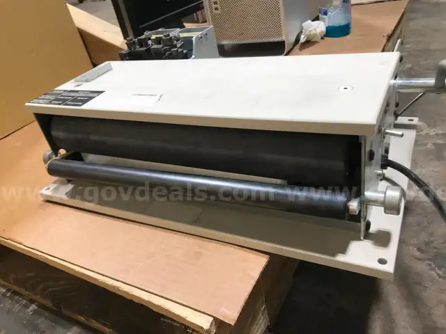 GBC CI12 ELECTRIC COIL INSERTER