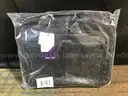 15.6&#x22; (LOT OF 60) Targus Classic Black (TCT027US-94) Laptop Carrying Case