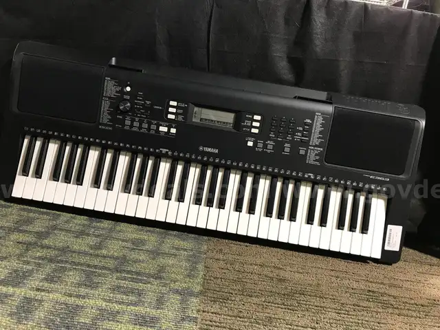 Yamaha (PSR-E363) 61-KEY Portable Electronic Keyboard
