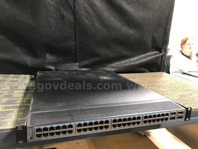 CE6850-48S4Q-EI Huawei CloudEngine 6800 Series 48-Port 10GE SFP 4 x 40GE QSFP