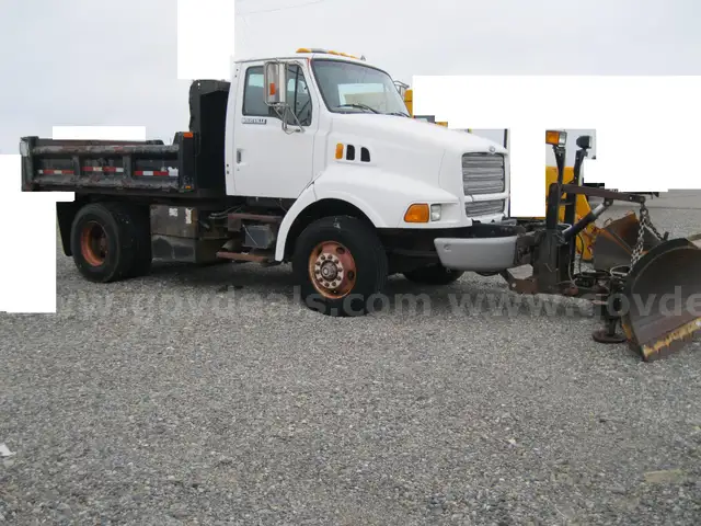 FORD S92 DUMP TRUCK