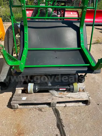 Mid-mount Bagger for John Deere 997 - 1 of 2