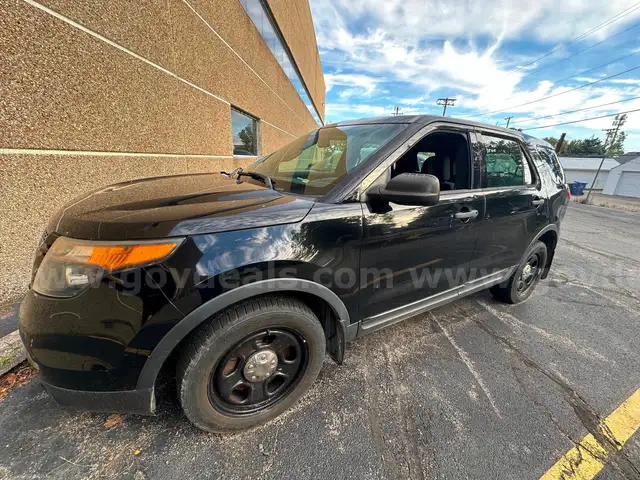 2015 Ford Explorer with 131,039 Miles