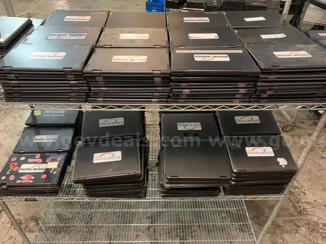 Mix Lot of Estimated 191 Assorted  Lenovo&#x9;300e Laptops / WinBooks