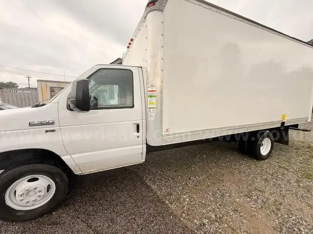 2016 Ford E-350 SuperDuty GASOLINE 5.4L V8