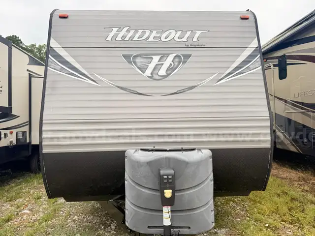 2016 Keystone Hideout 26-foot Travel Trailer