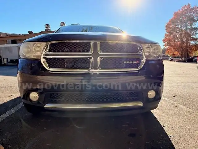 2013 Dodge Durango Crew PREMIUM FEATURES
