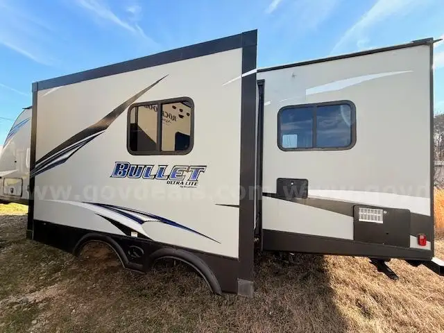 2020 Keystone Bullet Ultra Lite 248 RKS
