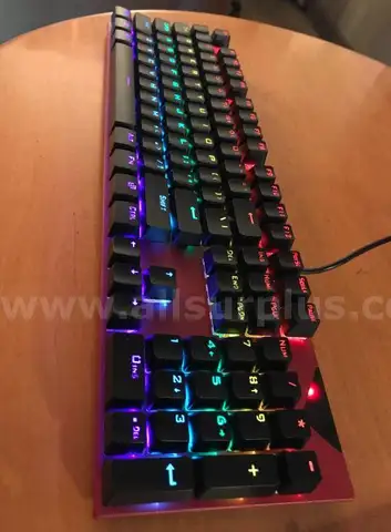 200 (Approx.) Pieces of Gaming Mechanical Keyboard wired with ilumination New