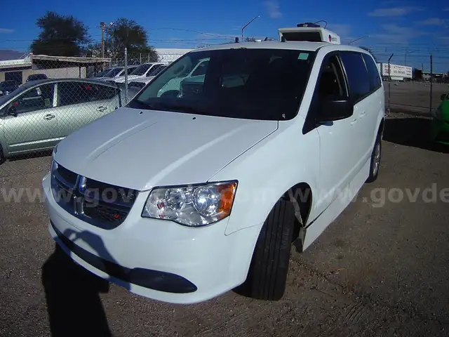 2018 Dodge Grand Caravan Wheelchair Accessible Mini Van-ADA