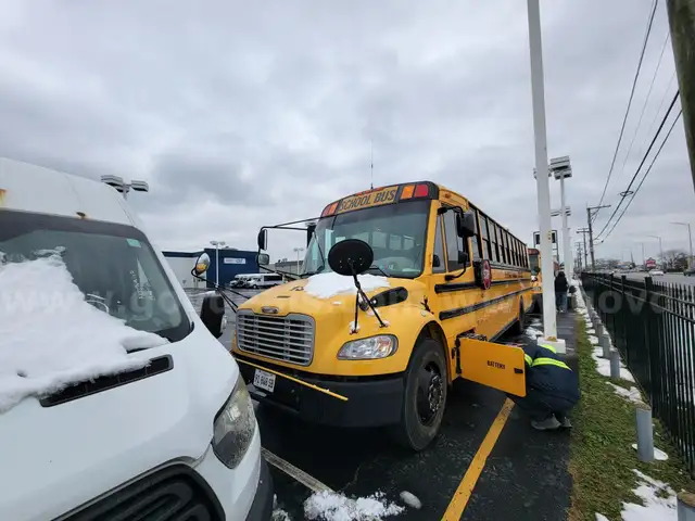 2012 Freightliner B2 12 Row School Bus