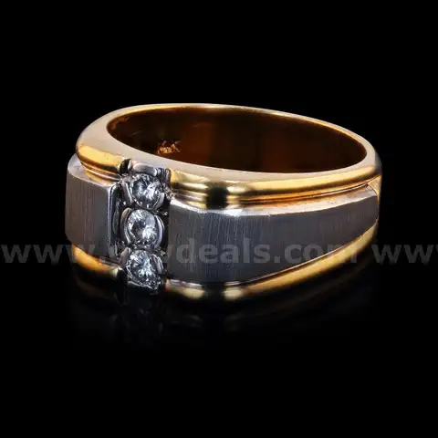 DIAMOND and GOLD RING