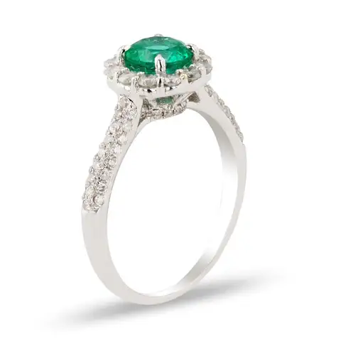 EMERALD and DIAMOND RING