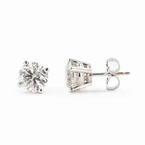 18k WHITE GOLD DIAMOND EARRINGS